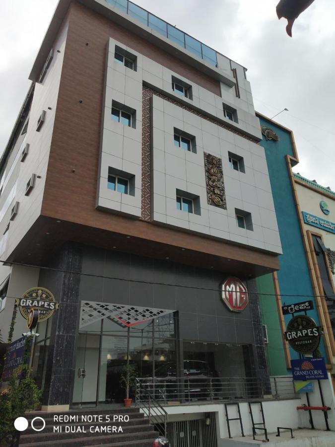 Hotel The Grand Coral Bangalore Exterior foto